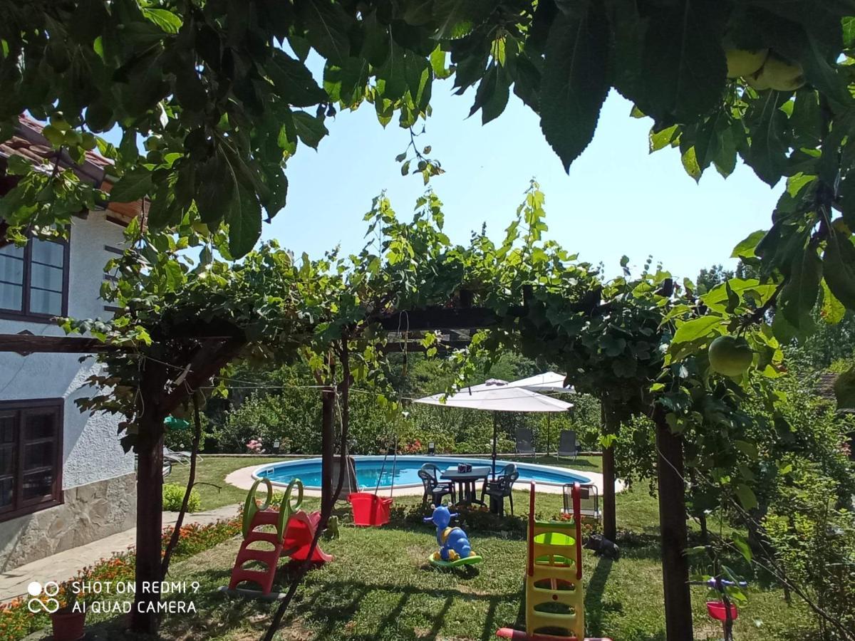 Дядо Цоньовата Къща Villa Sevlievo Eksteriør bilde