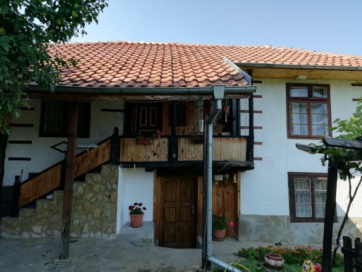 Дядо Цоньовата Къща Villa Sevlievo Eksteriør bilde